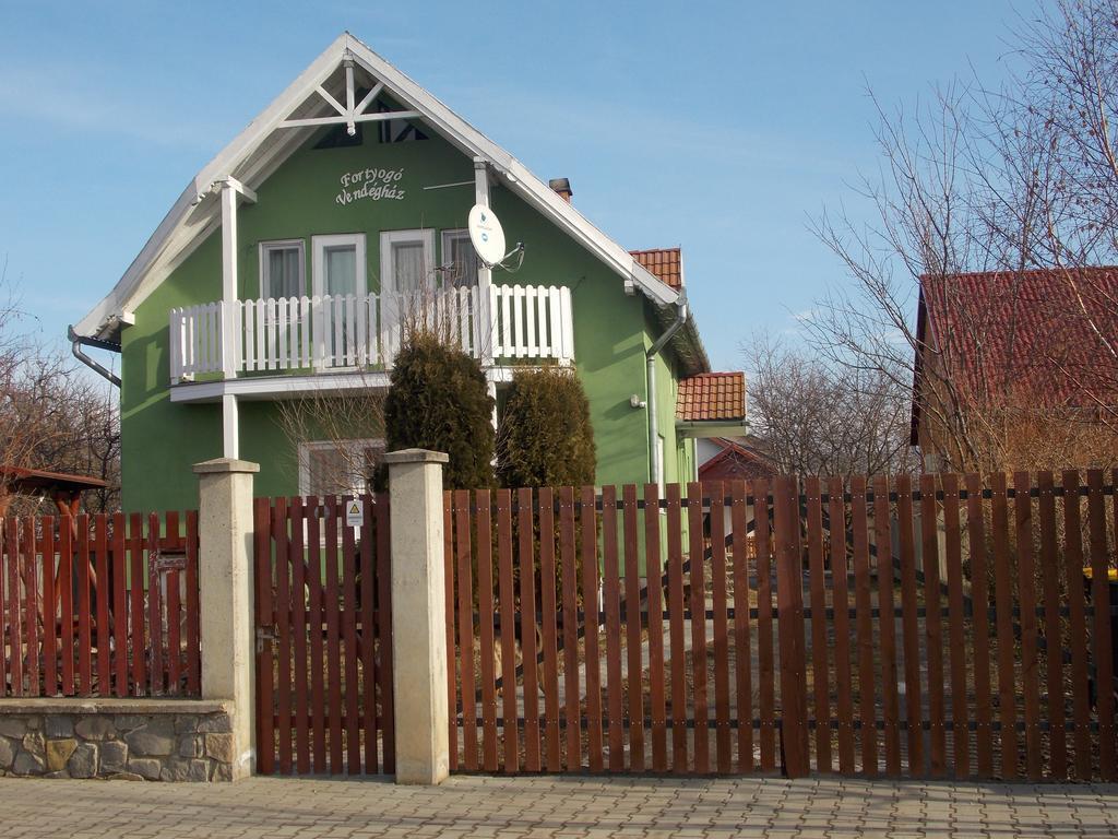 Casa Fortyogo Tîrgu Secuiesc Extérieur photo