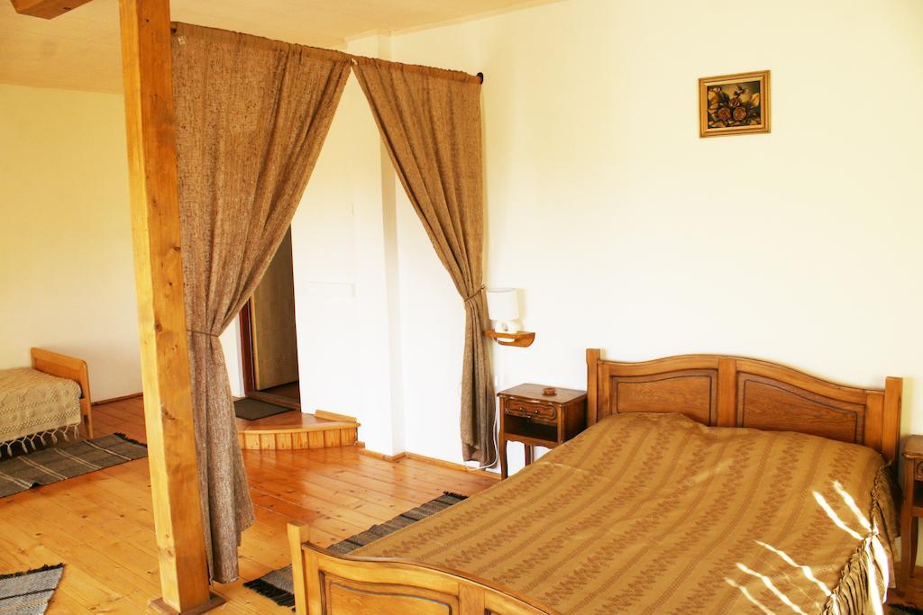 Casa Fortyogo Tîrgu Secuiesc Chambre photo